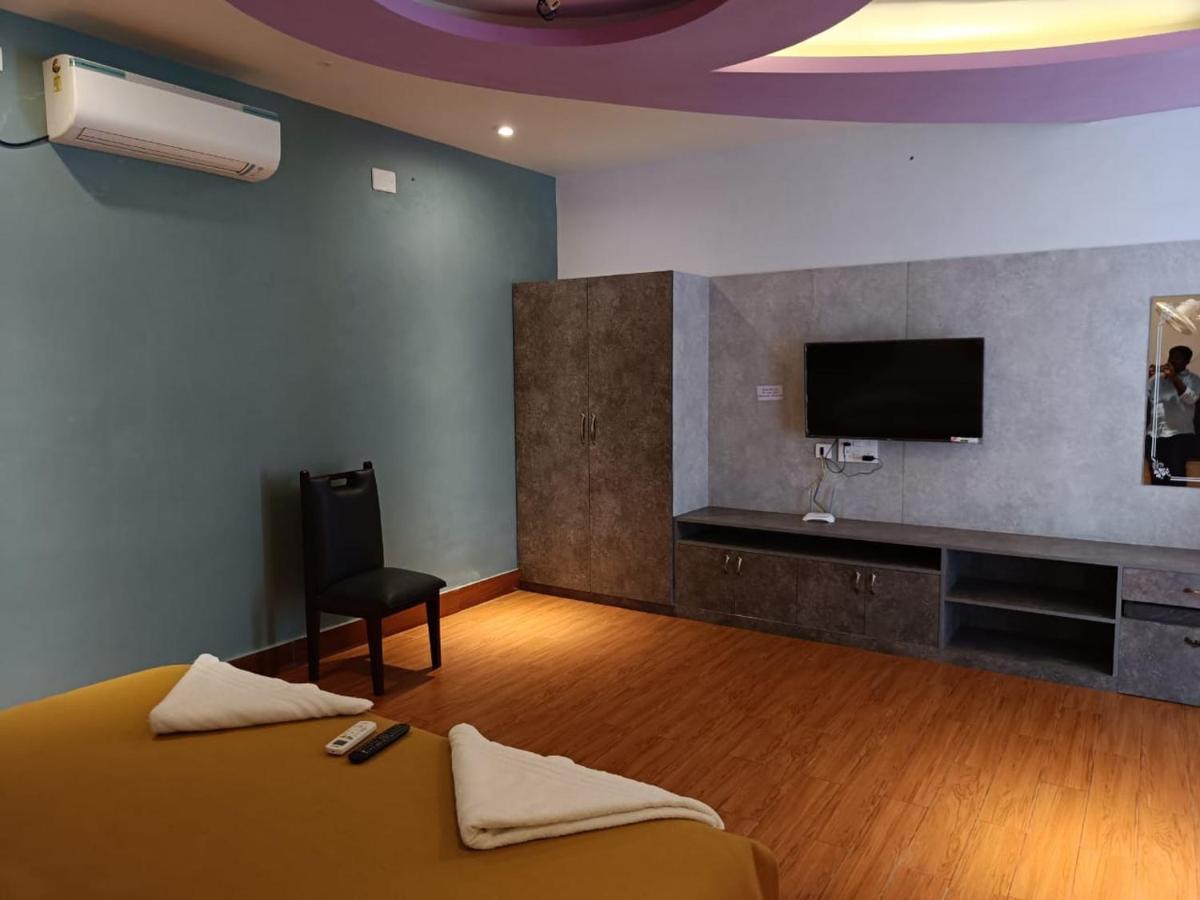 Umino Beach Resort Chennai Bagian luar foto