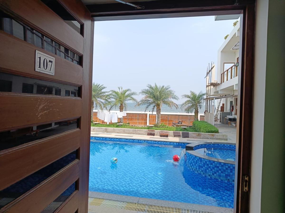 Umino Beach Resort Chennai Bagian luar foto